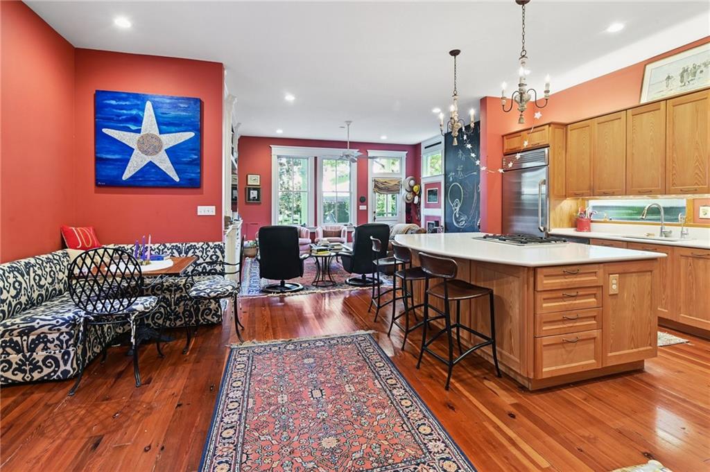 725 NASHVILLE Avenue