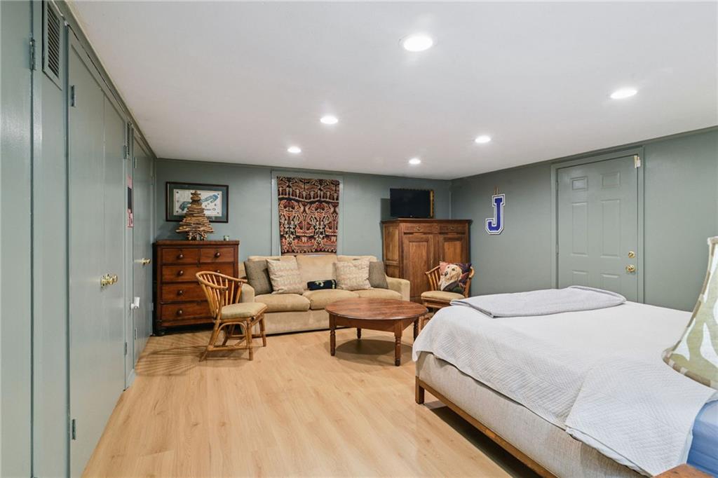 129 BROCKENBRAUGH Court