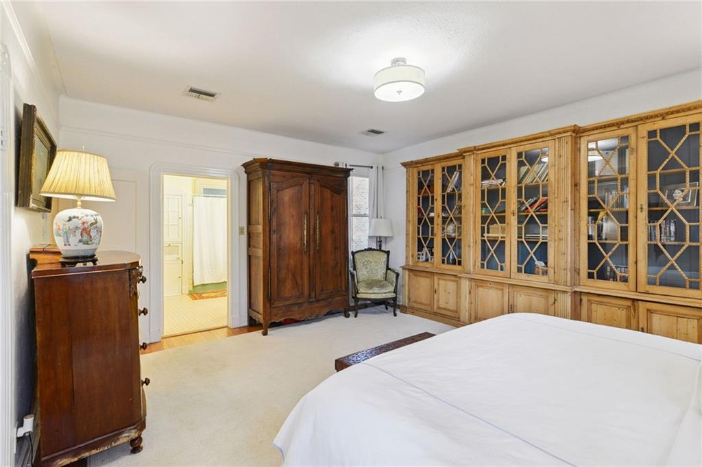 129 BROCKENBRAUGH Court