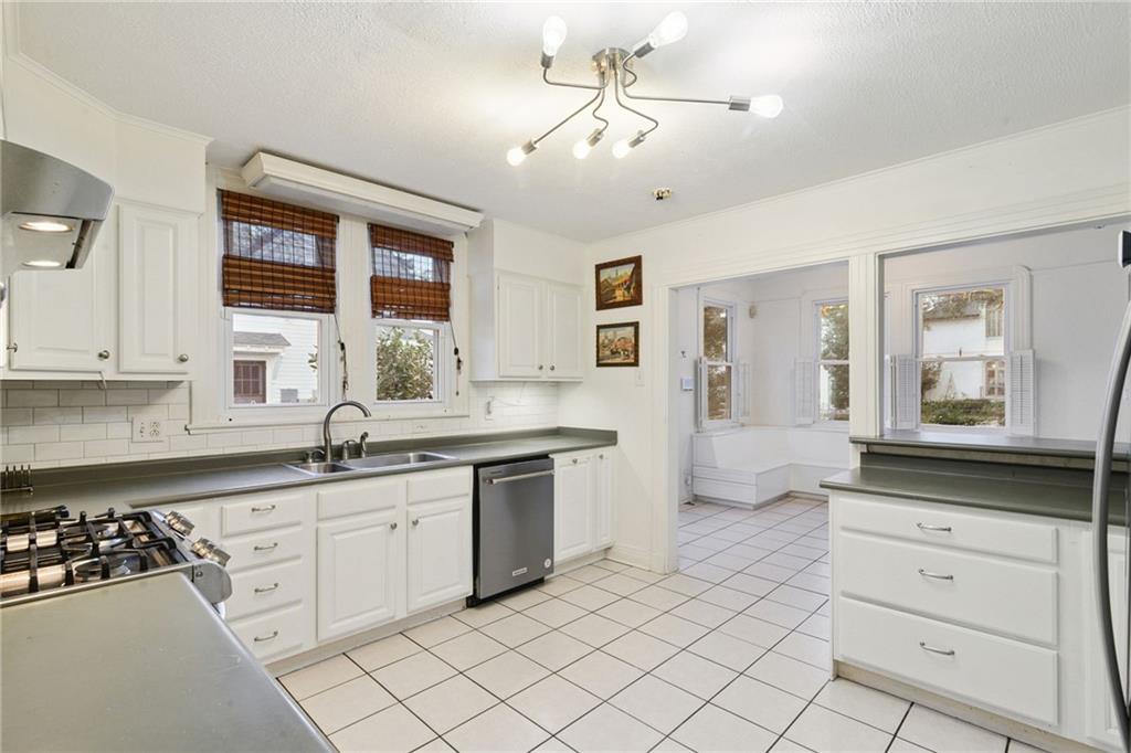 129 BROCKENBRAUGH Court