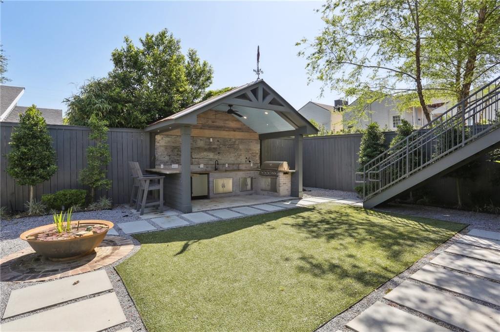 1117 NINTH Street 202