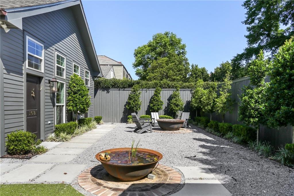 1117 NINTH Street 202