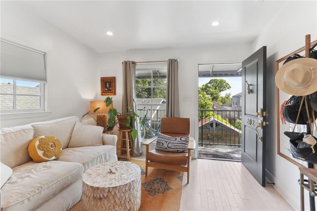 1117 NINTH Street 202