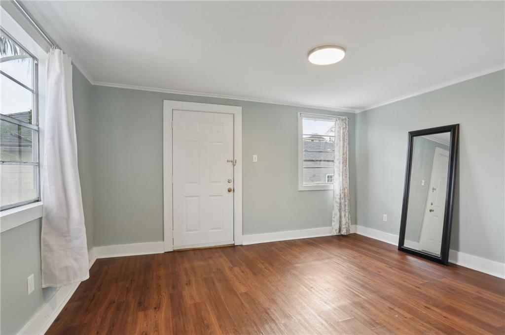 1735 DELACHAISE Street