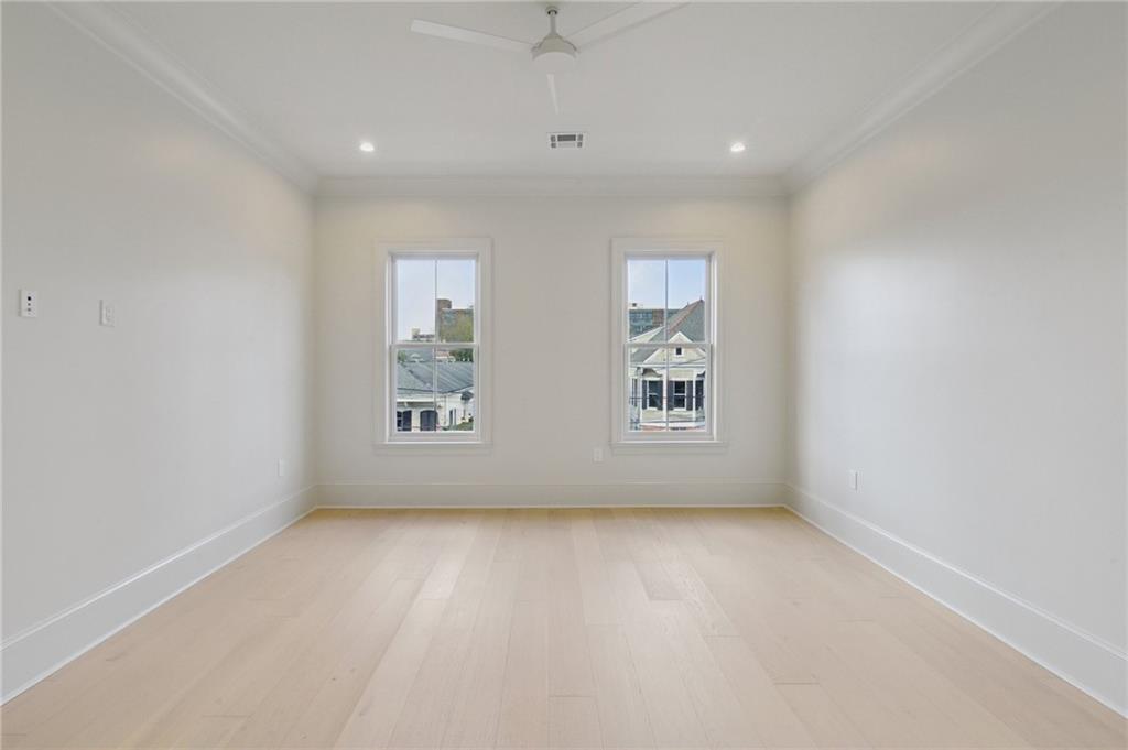 3620 CHESTNUT Street