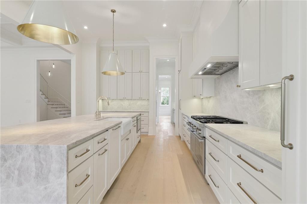 3620 CHESTNUT Street