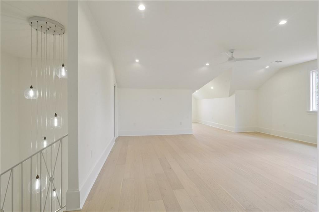 3620 CHESTNUT Street