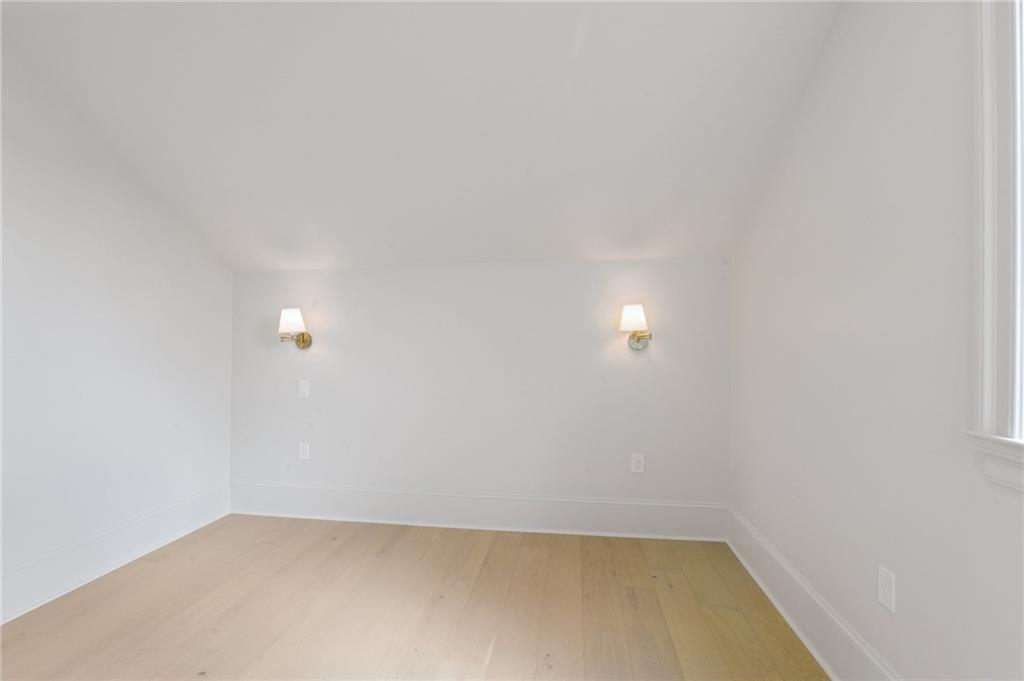 3620 CHESTNUT Street