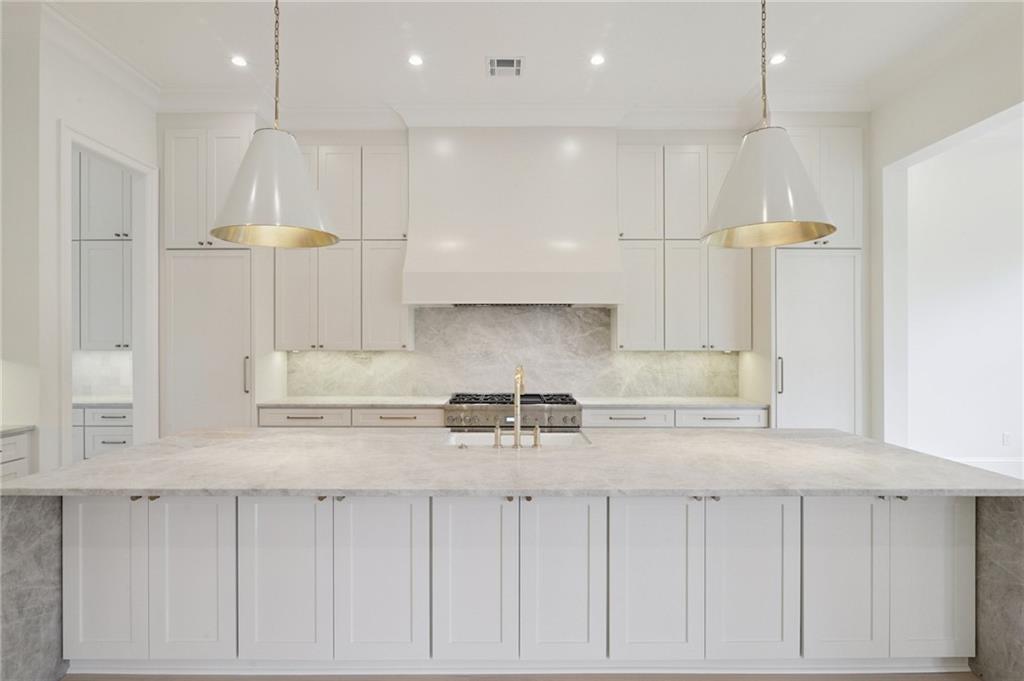 3620 CHESTNUT Street