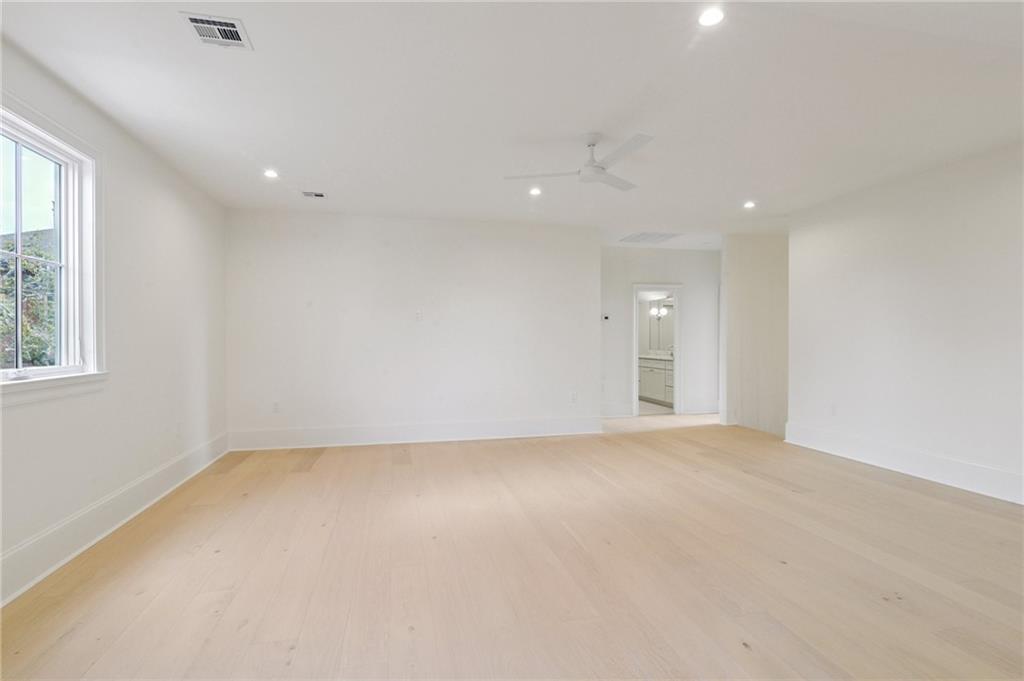 3620 CHESTNUT Street