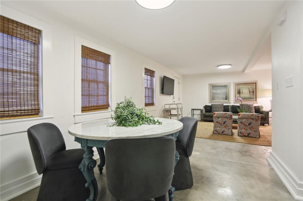 2931 ST CHARLES Avenue