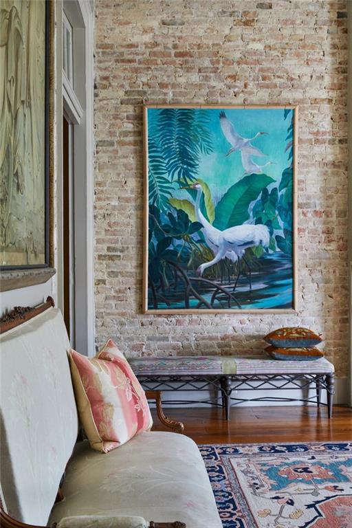 2028 MAGAZINE Street