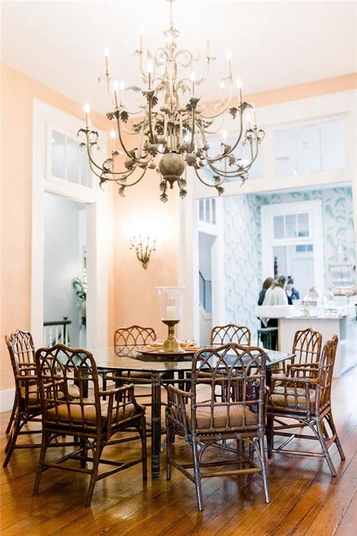 2028 MAGAZINE Street