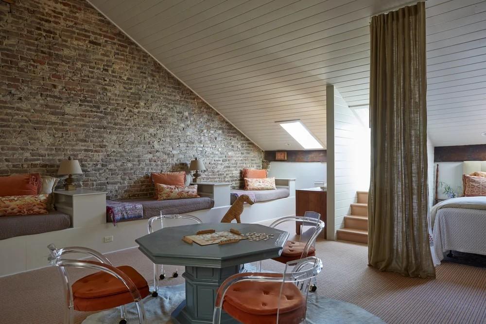 2028 MAGAZINE Street