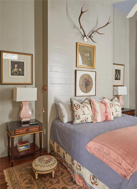 2028 MAGAZINE Street