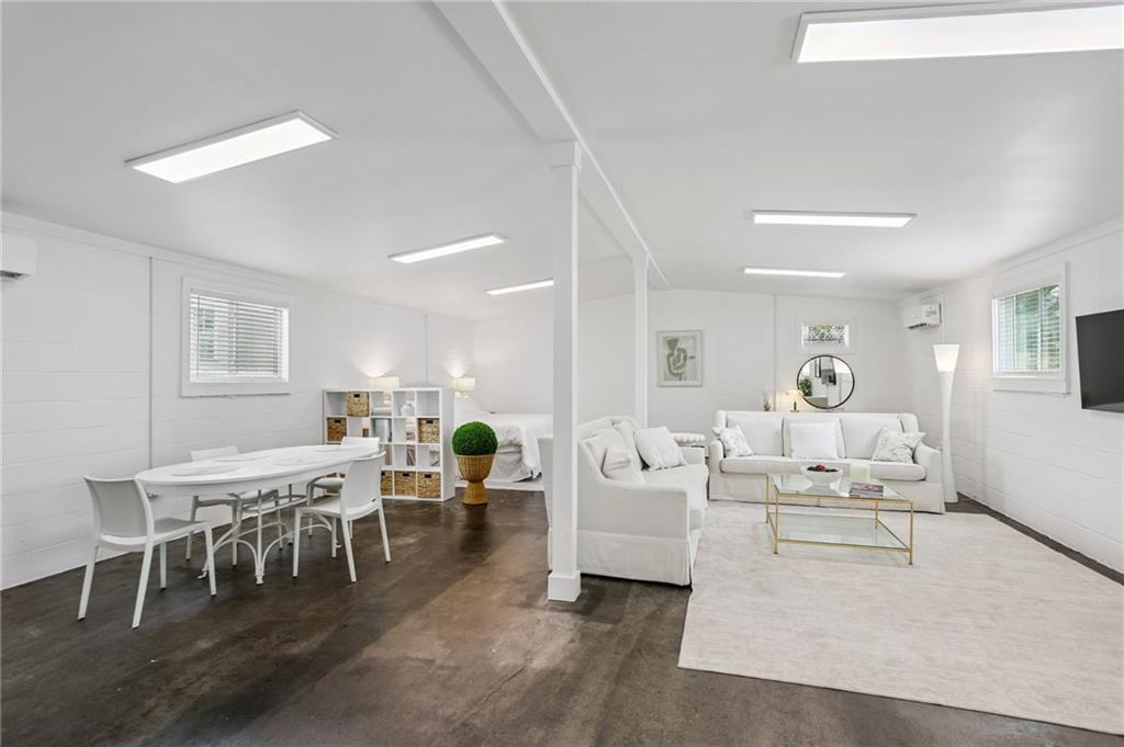 5414 MAGAZINE Street B