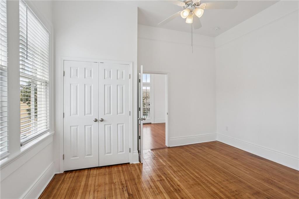 5422 MAGAZINE Street upper