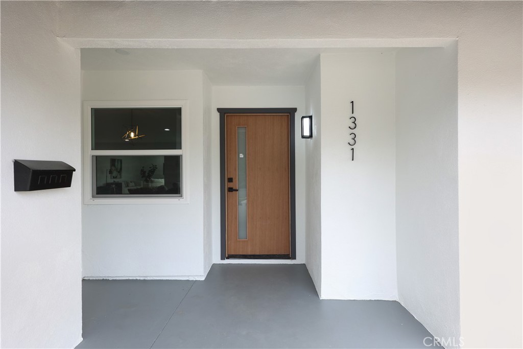 1331 Greenhaven Street