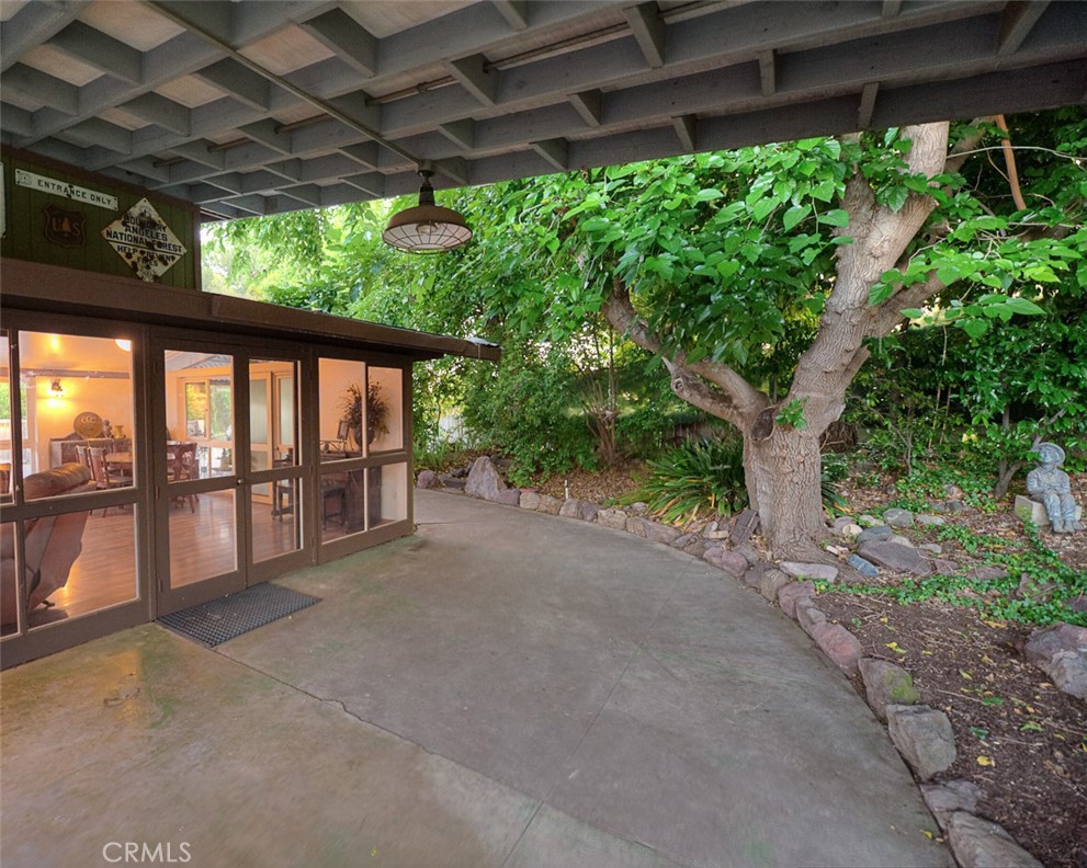 857 e. leadora