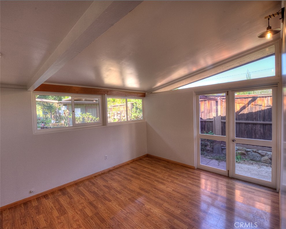 857 e. leadora