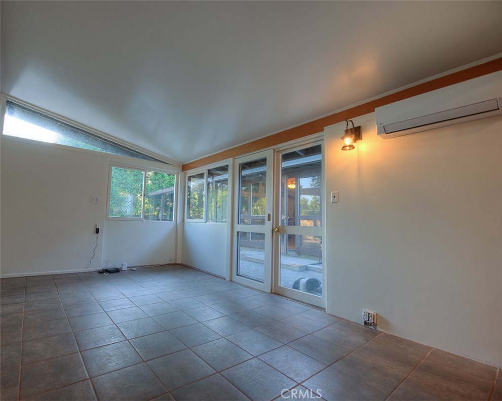 857 e. leadora