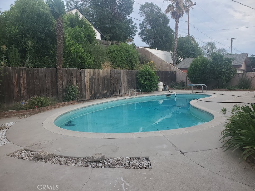 706 N Charter Drive