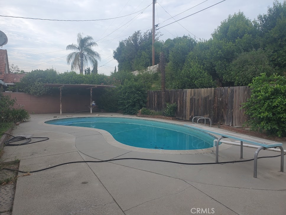 706 N Charter Drive