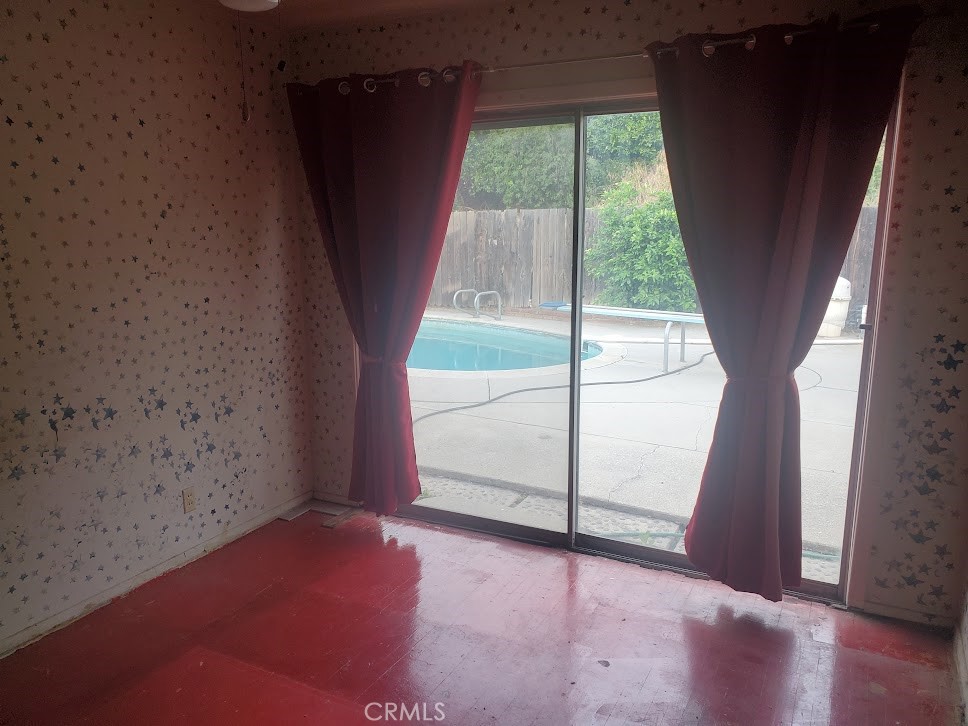 706 N Charter Drive