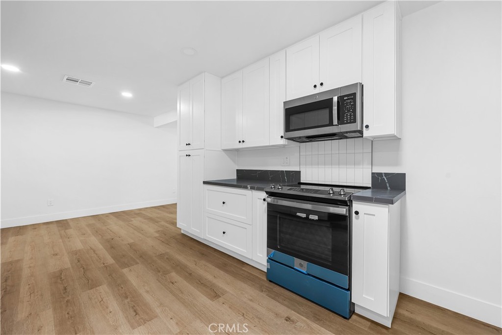 17169 Redding Street