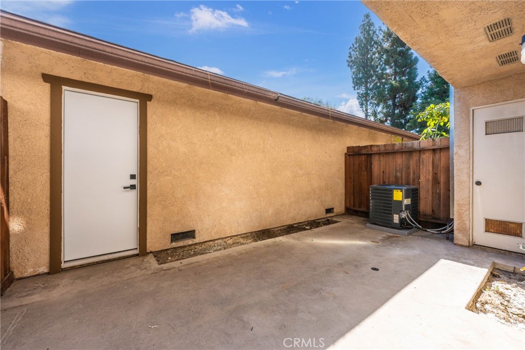 8631 Rosecrans Avenue C