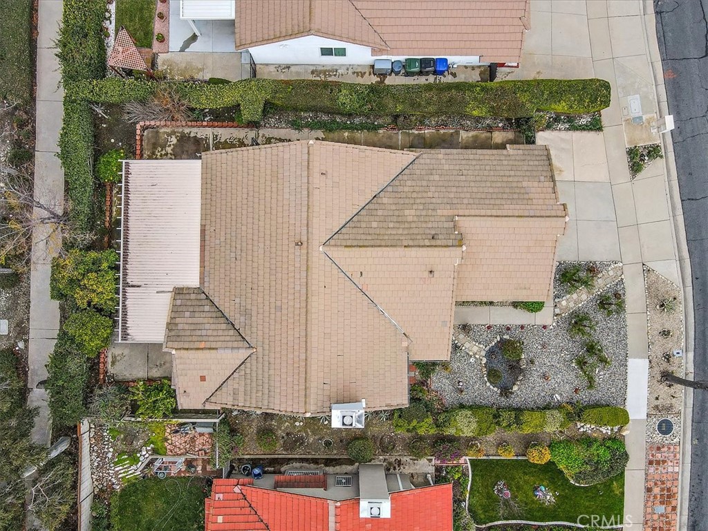 6138 Dakota Avenue