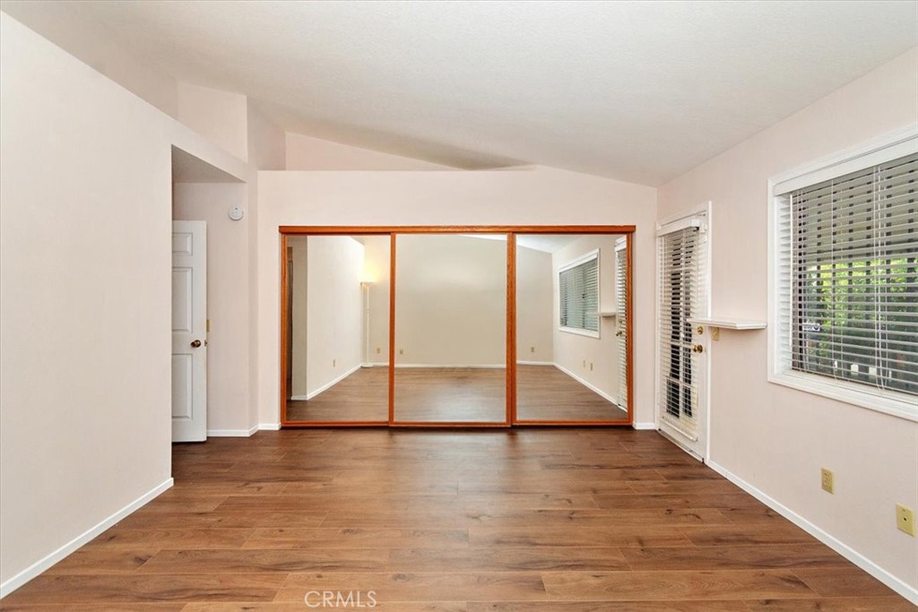 6138 Dakota Avenue