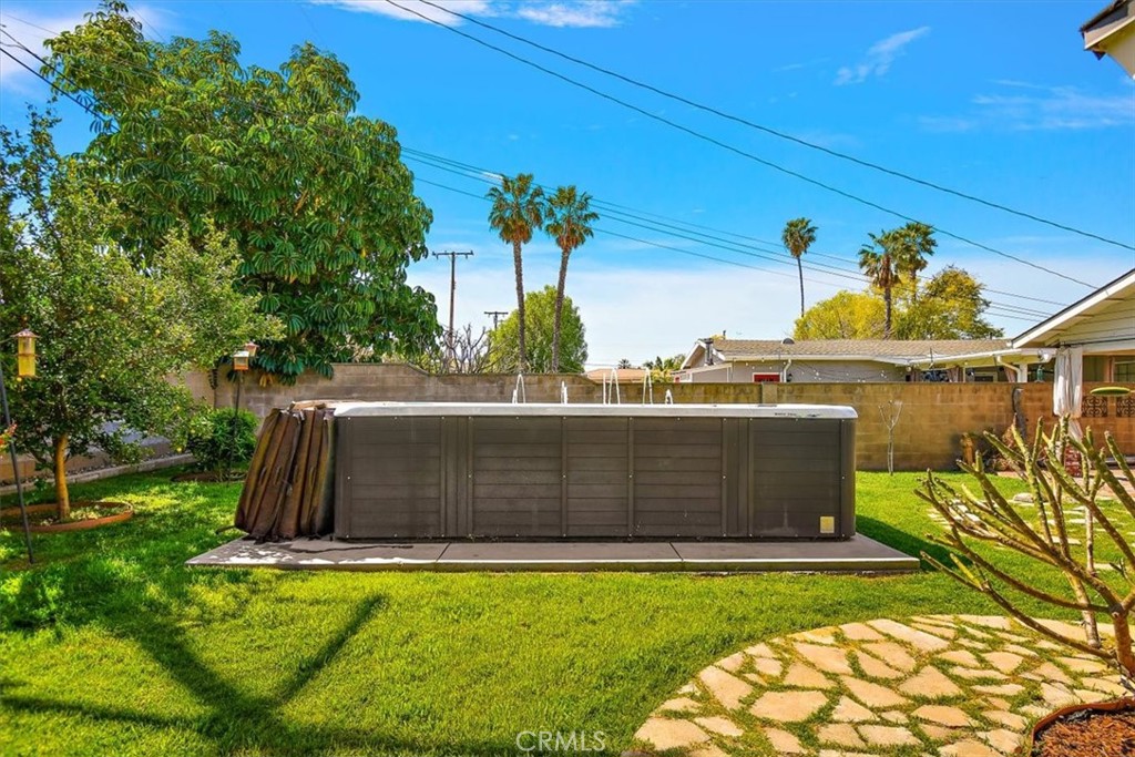 738 Tressy Avenue