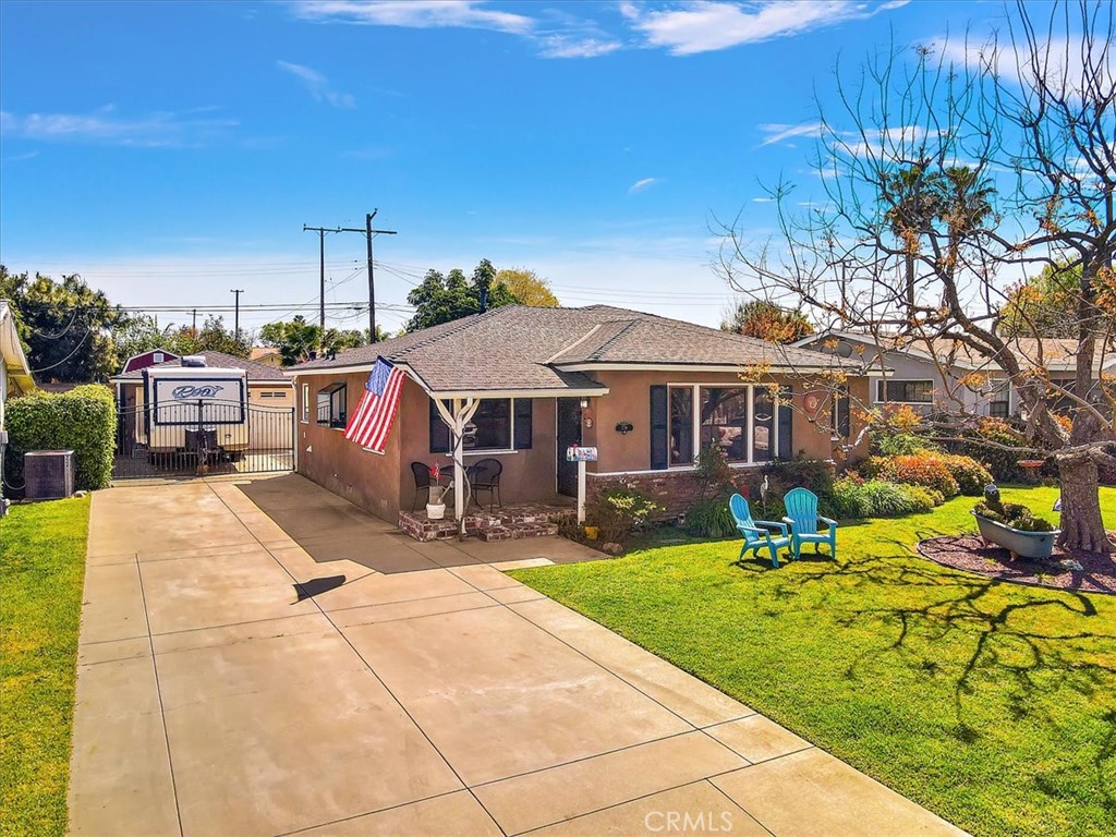 738 Tressy Avenue