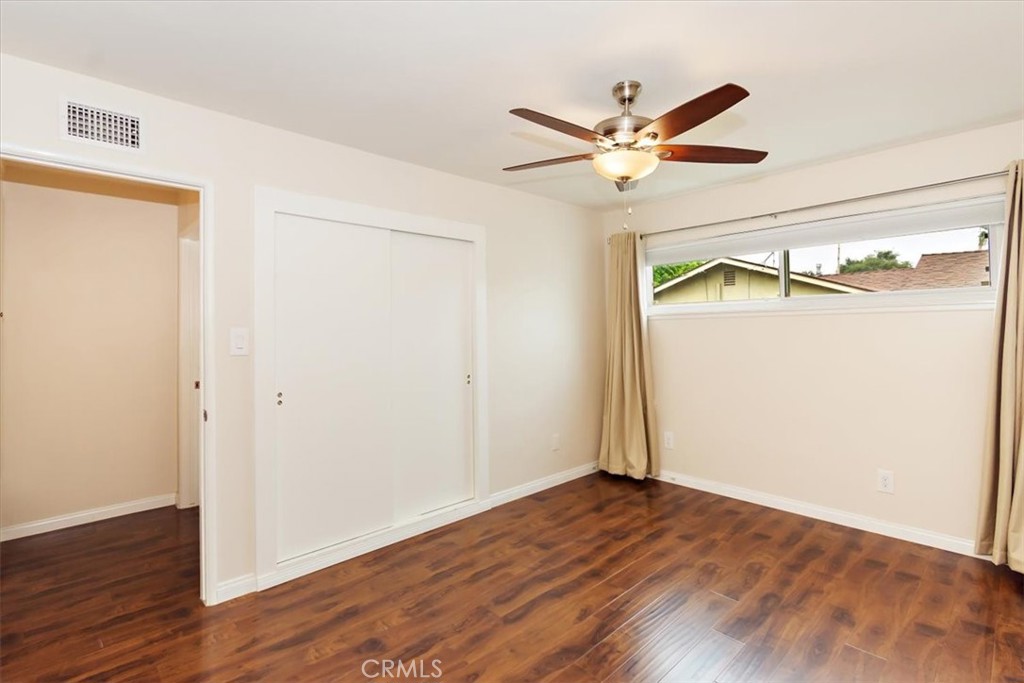 336 W Carter Drive