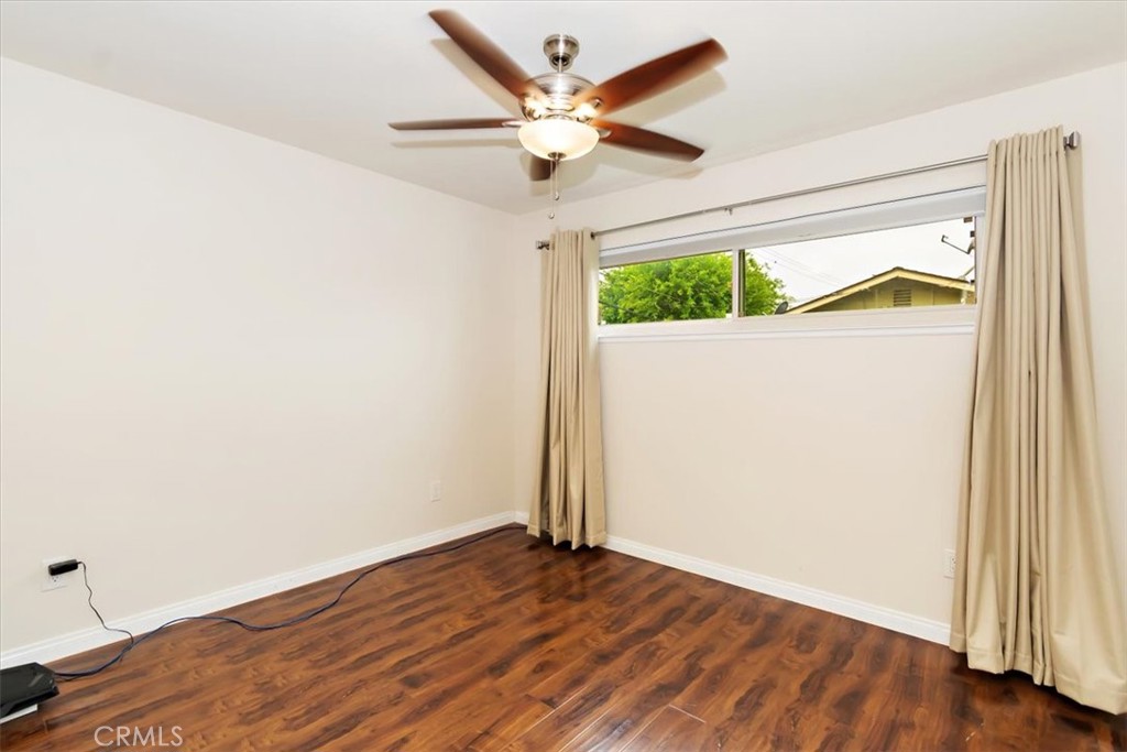 336 W Carter Drive