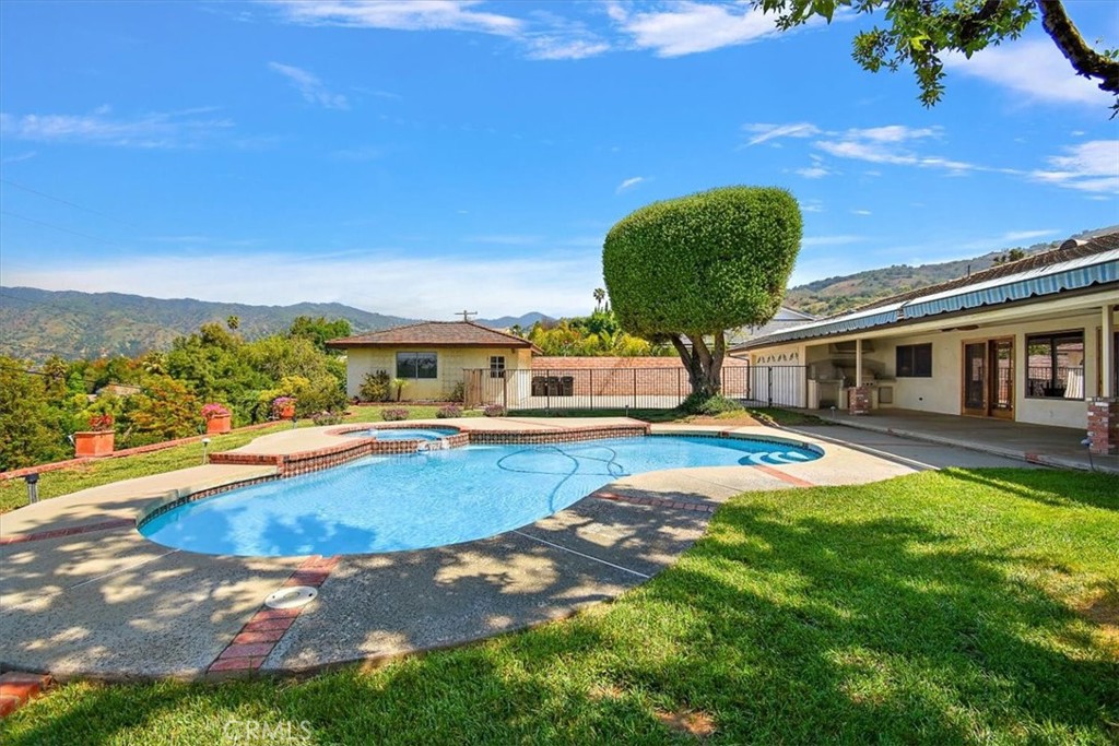 437 Highland Drive