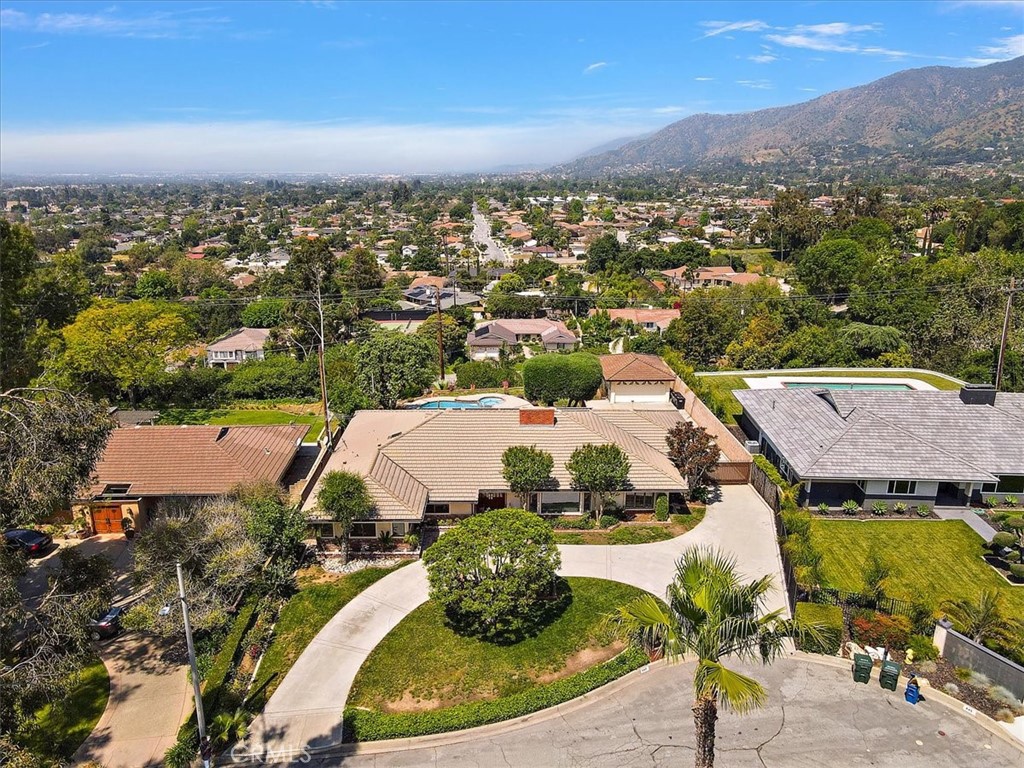 437 Highland Drive