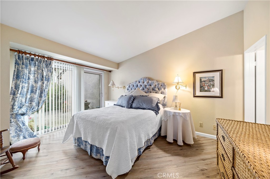 830 E Pepper Tree Drive