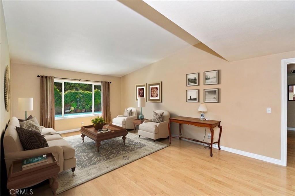 429 N Valencia Street