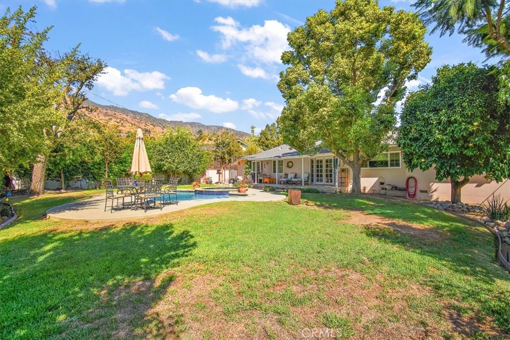 717 Bubbling Well Drive