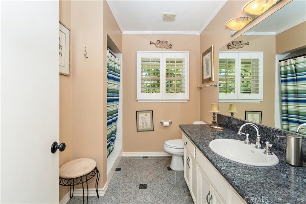 717 Bubbling Well Drive