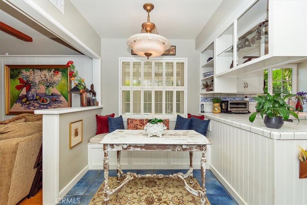 717 Bubbling Well Drive