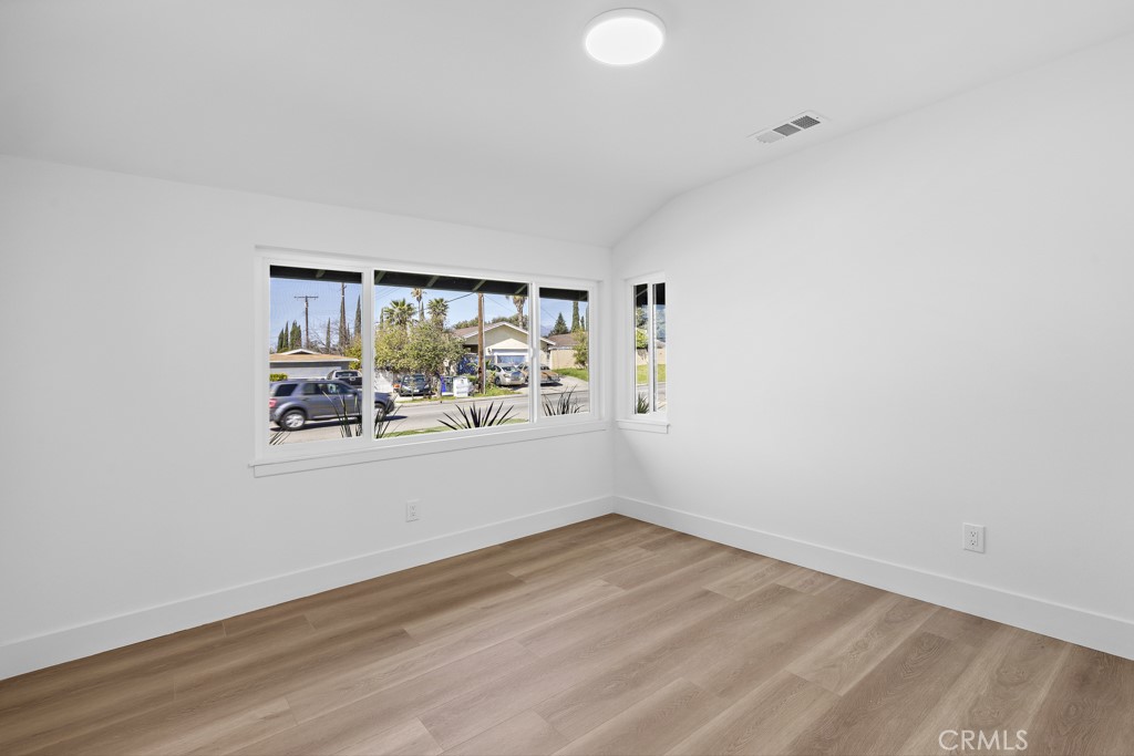 895 N Meridian Avenue