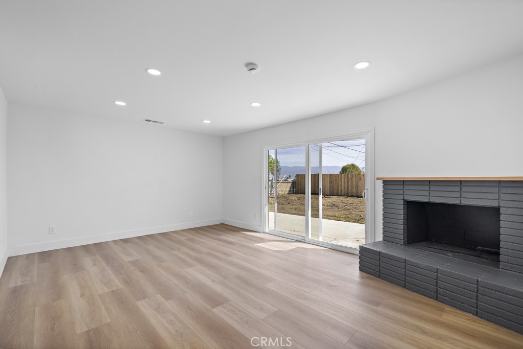 895 N Meridian Avenue