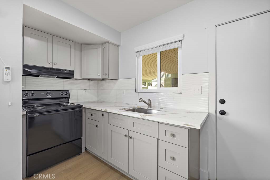 111 W Whitcomb Avenue