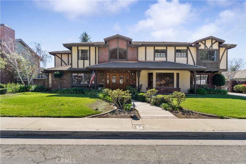 1200 Saga Street