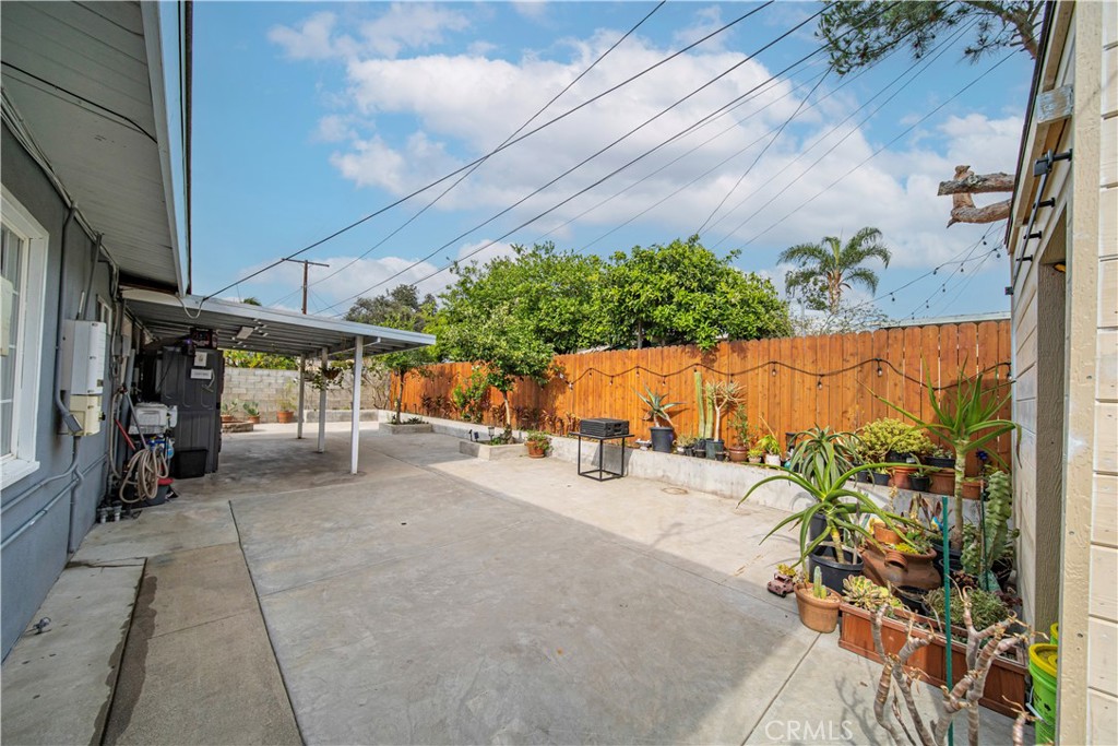 226 N Twintree Avenue