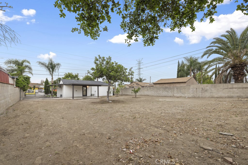 16719 E Renwick Road