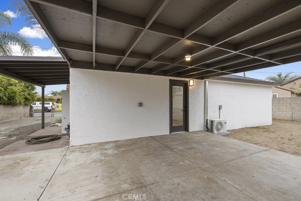 16719 E Renwick Road